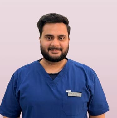 Dr. Aryan Kakkar